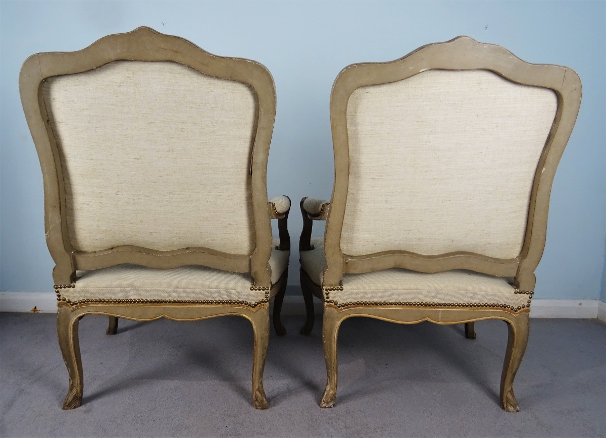 A Fine Pair Of Painted and Gilt French Armchairs (23).JPG